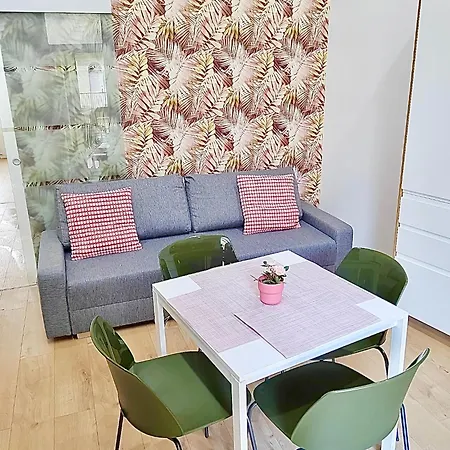 Apartman Rákóczi 374 I Free Parking