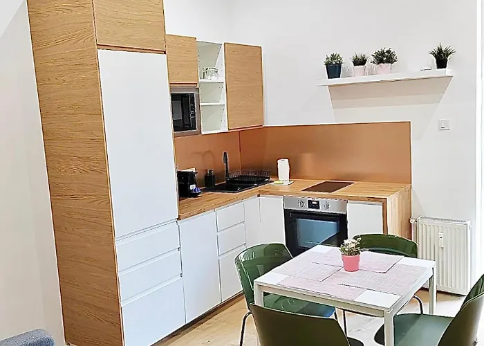Apartman Rákóczi 374 I Free Parking